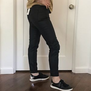 3/25💙 NWT Eleven Paris Dakota Women Black Jeans